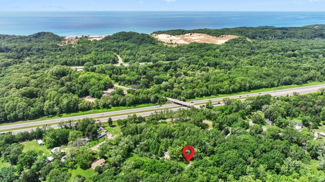 12241 Flynn Road, Sawyer, MI 49125