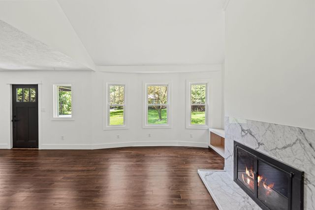 12241 Flynn Road, Sawyer, MI 49125