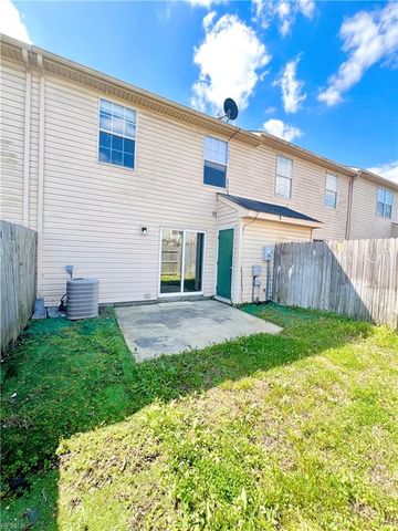 305 Civil Ct Apt D, Newport News, VA 23608
