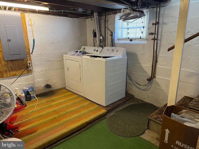 400 N BLACK HORSE PIKE, Runnemede, NJ 08078