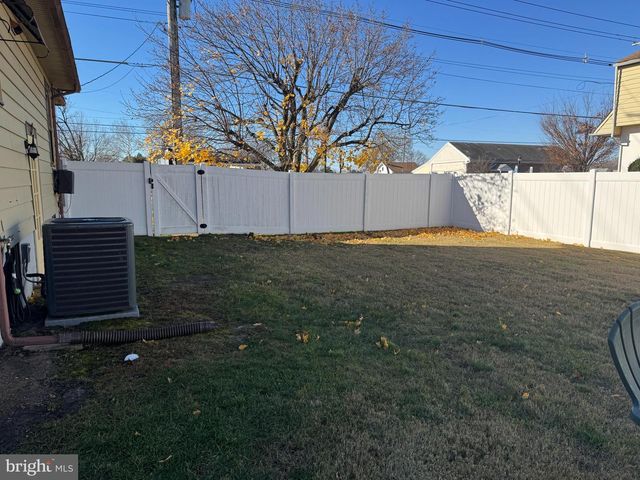 400 N BLACK HORSE PIKE, Runnemede, NJ 08078