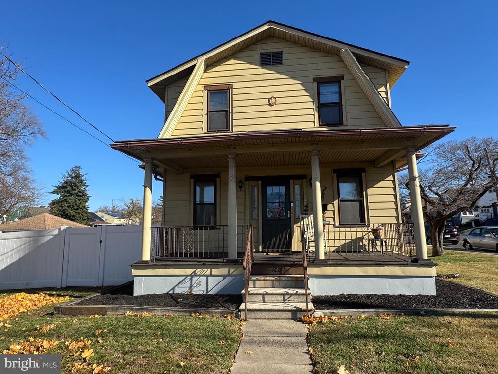 400 N BLACK HORSE PIKE, Runnemede, NJ 08078