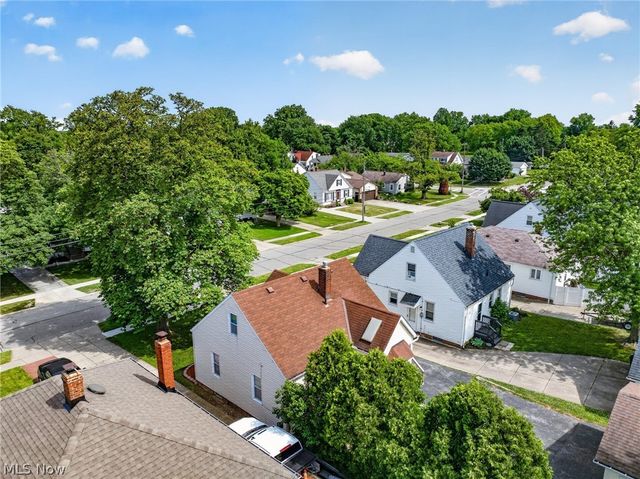 1324 Elmwood Road, Mayfield Heights, OH 44124