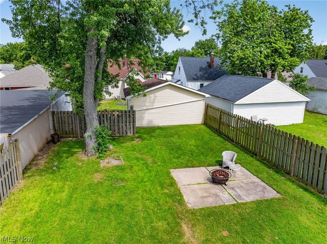 1324 Elmwood Road, Mayfield Heights, OH 44124