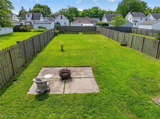 1324 Elmwood Road, Mayfield Heights, OH 44124