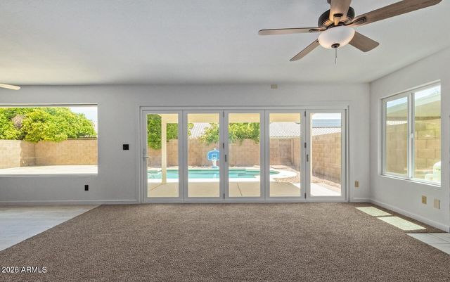 11991 N 69TH Avenue, Peoria, AZ 85345