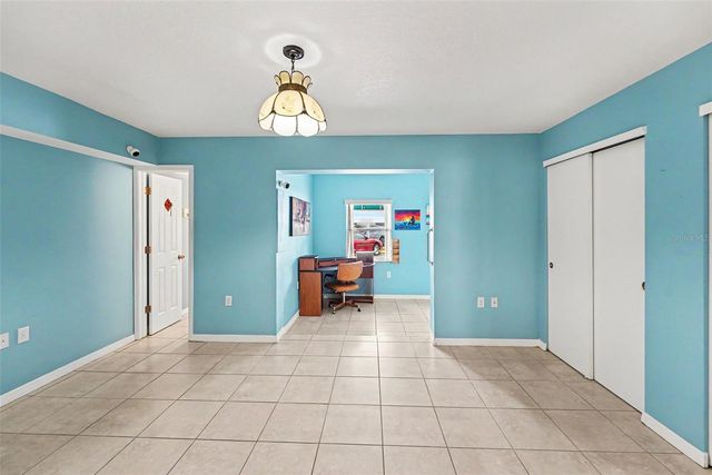 5855 18TH STREET N 1, St Petersburg, FL 33714