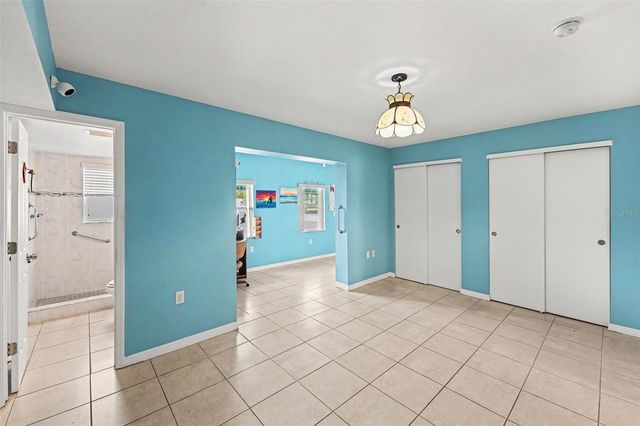 5855 18TH STREET N 1, St Petersburg, FL 33714