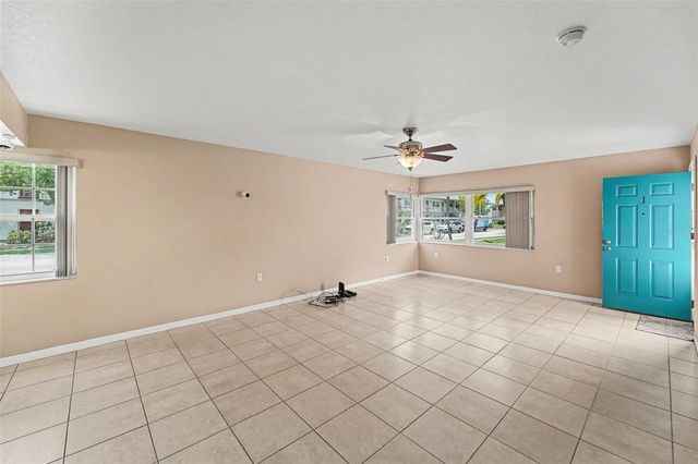 5855 18TH STREET N 1, St Petersburg, FL 33714