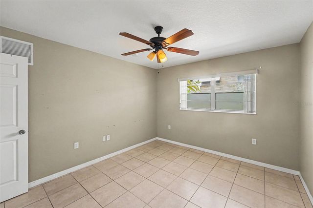 5855 18TH STREET N 1, St Petersburg, FL 33714