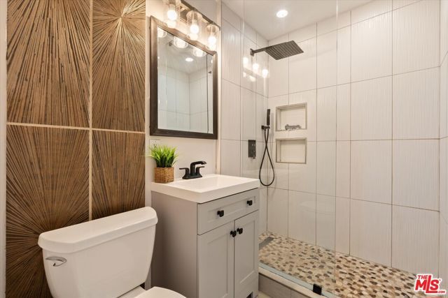 21007 Shearer Avenue, Carson, CA 90745