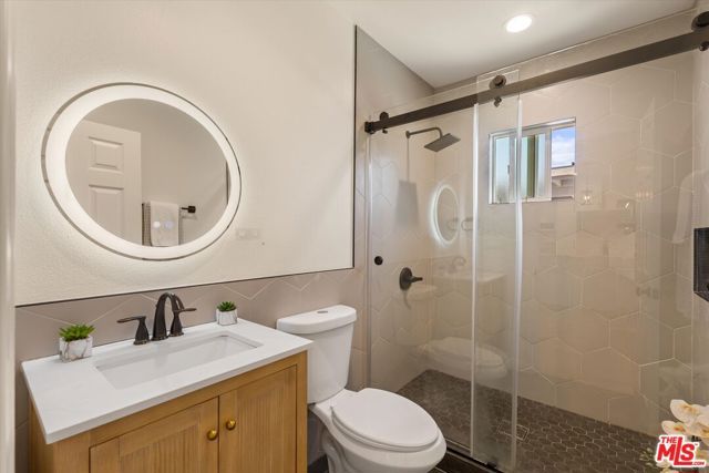 21007 Shearer Avenue, Carson, CA 90745