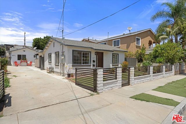 21007 Shearer Avenue, Carson, CA 90745