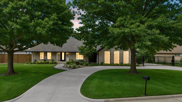 3204 Bouvier Street, Rowlett, TX 75088