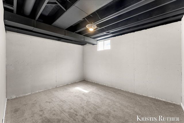 9155 J Avenue, Byron Center, MI 49315