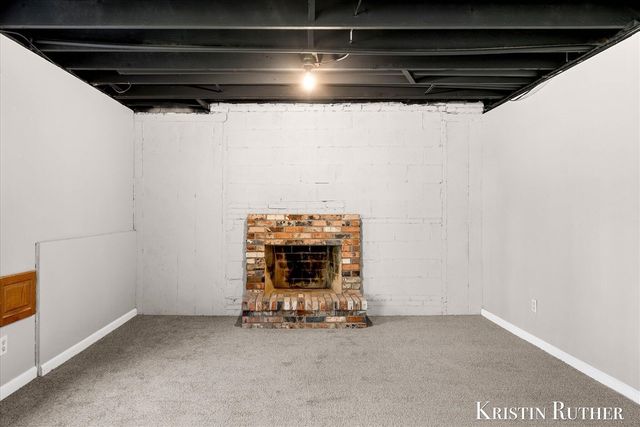 9155 J Avenue, Byron Center, MI 49315