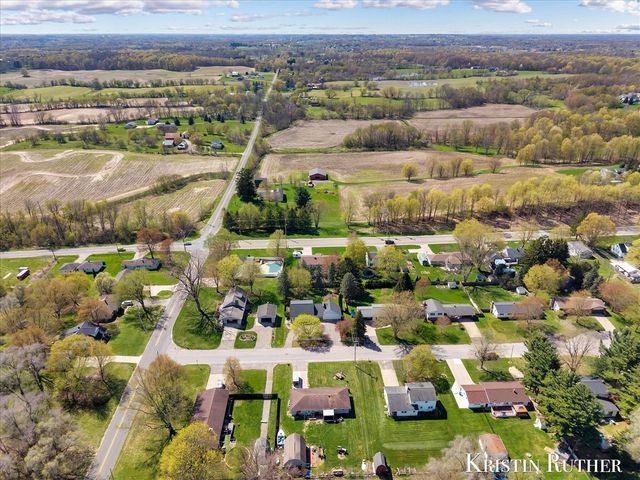 9155 J Avenue, Byron Center, MI 49315
