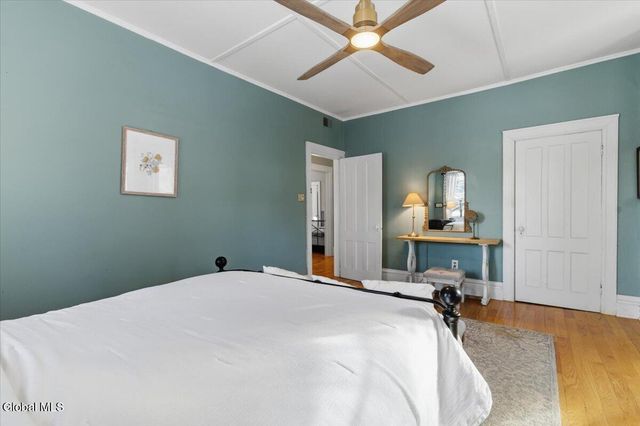 278 Ballston Avenue, Saratoga Springs, NY 12866