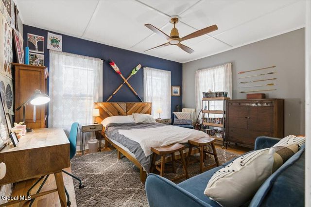 278 Ballston Avenue, Saratoga Springs, NY 12866