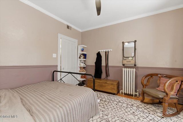 278 Ballston Avenue, Saratoga Springs, NY 12866