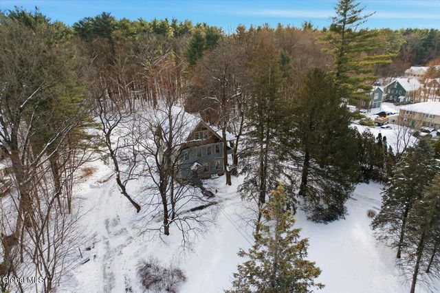 278 Ballston Avenue, Saratoga Springs, NY 12866