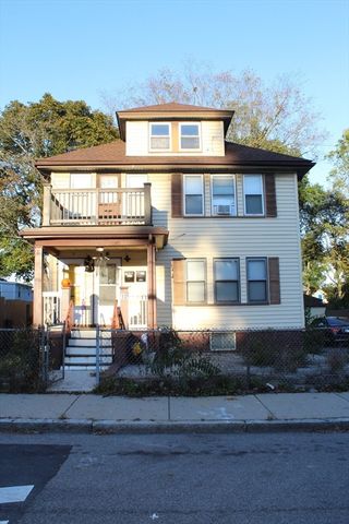 10 Mattakeeset St 1, Boston, MA 02136