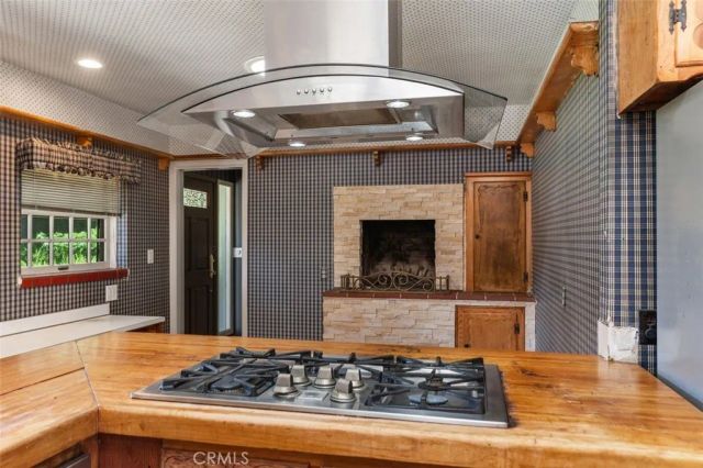 919 W Sharon, Santa Ana, CA 92706