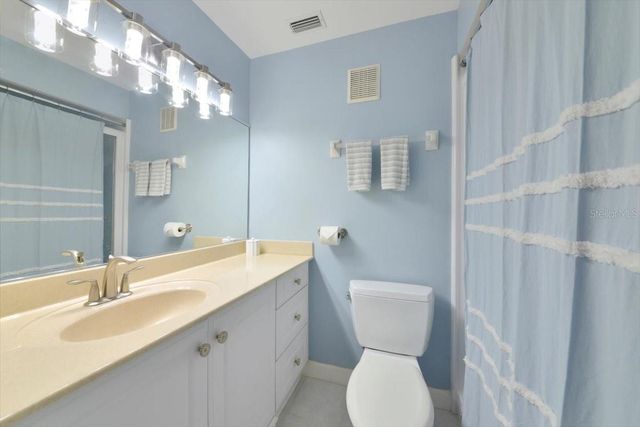 946 SANDPIPER CIRCLE 946, Bradenton, FL 34209