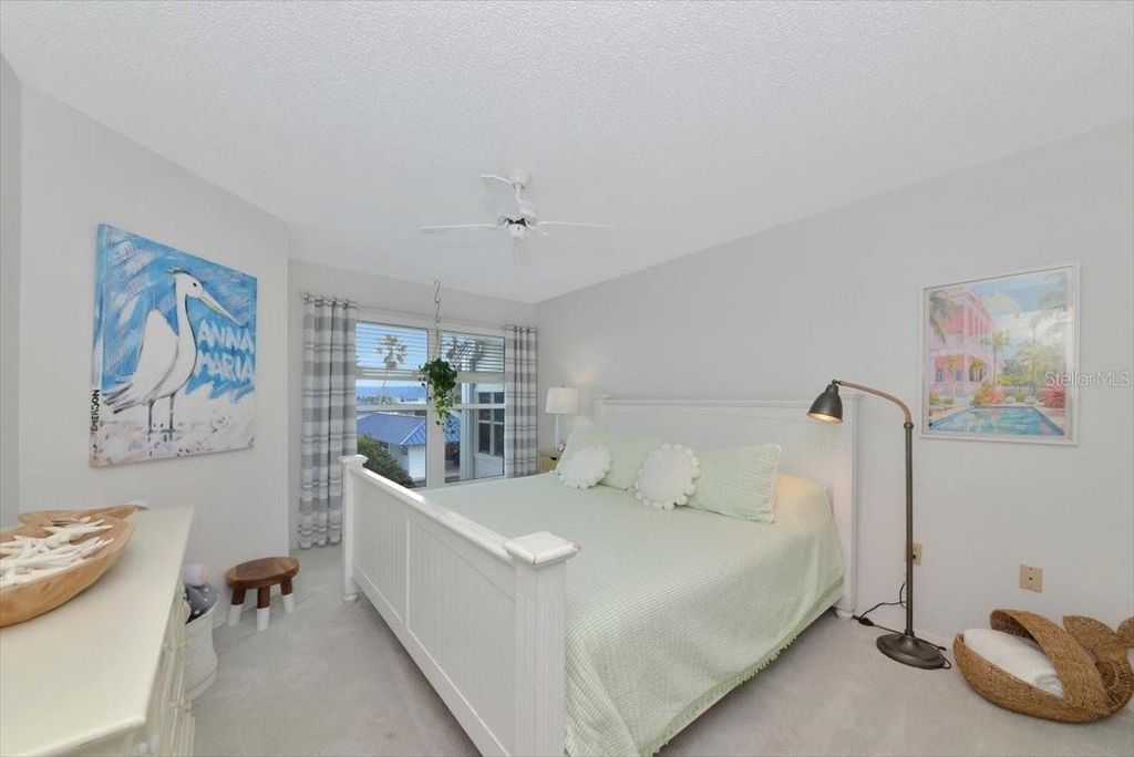 Image 22 of property listing at 946 SANDPIPER CIRCLE 946, Bradenton, FL 34209