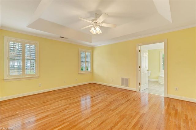 204 W Stonebury Court, Reidsville, NC 27320