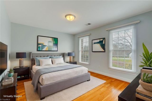 204 W Stonebury Court, Reidsville, NC 27320