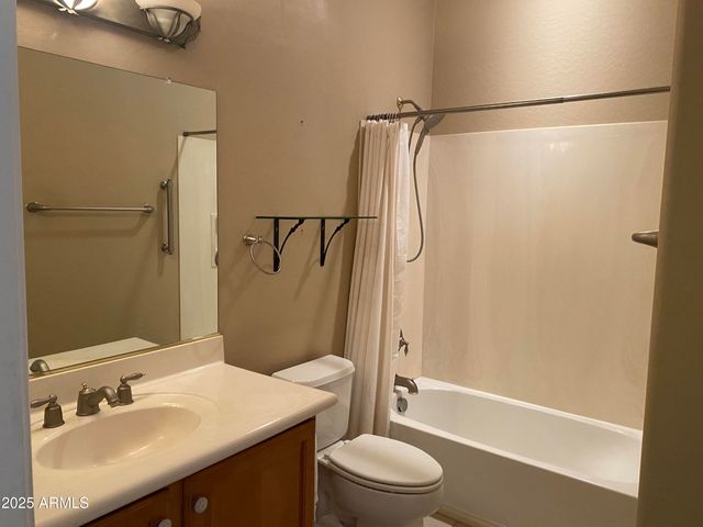 23317 N ARRELLAGA Drive, Sun City West, AZ 85375