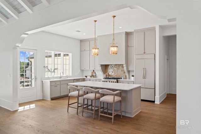 445 Leavie Lane, Fairhope, AL 36532