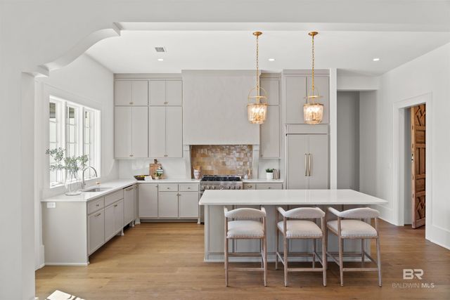 445 Leavie Lane, Fairhope, AL 36532