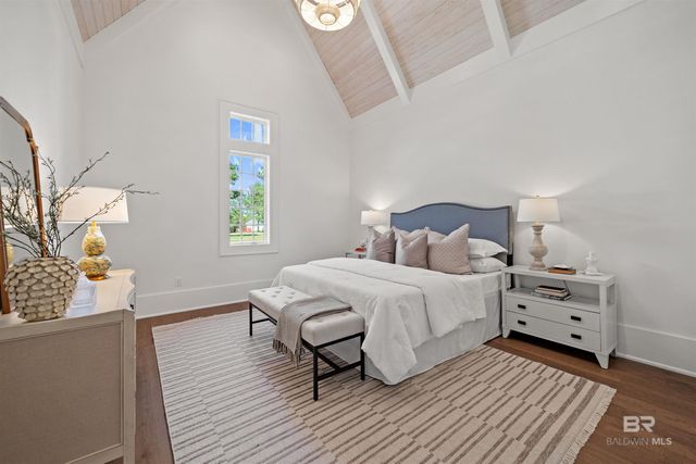 445 Leavie Lane, Fairhope, AL 36532