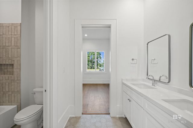 445 Leavie Lane, Fairhope, AL 36532