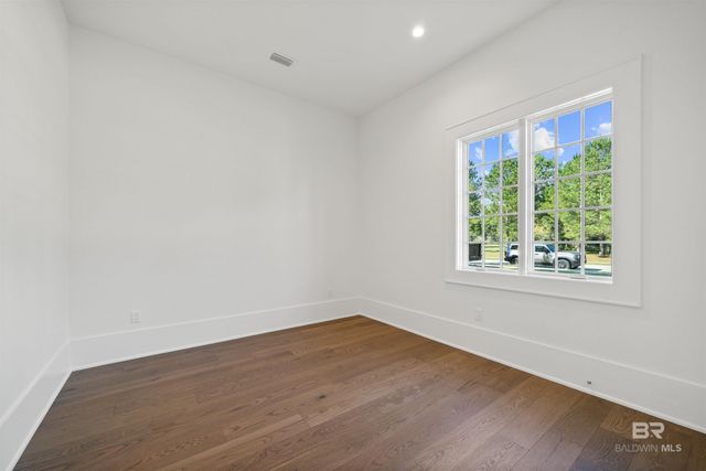 445 Leavie Lane, Fairhope, AL 36532