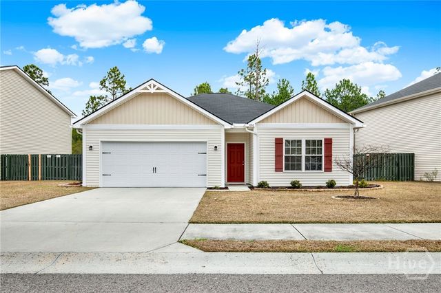 470 Brightleaf Circle, Hinesville, GA 31313