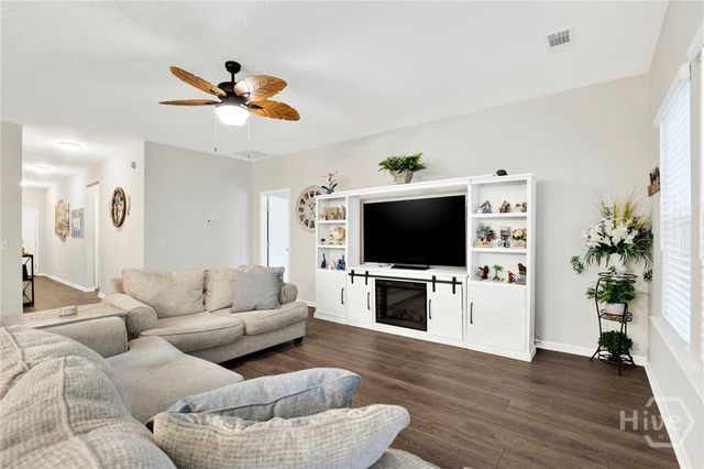 470 Brightleaf Circle, Hinesville, GA 31313