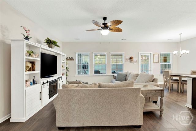 470 Brightleaf Circle, Hinesville, GA 31313