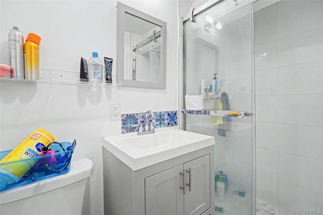 47 Favorite Lane, Jericho, NY 11753