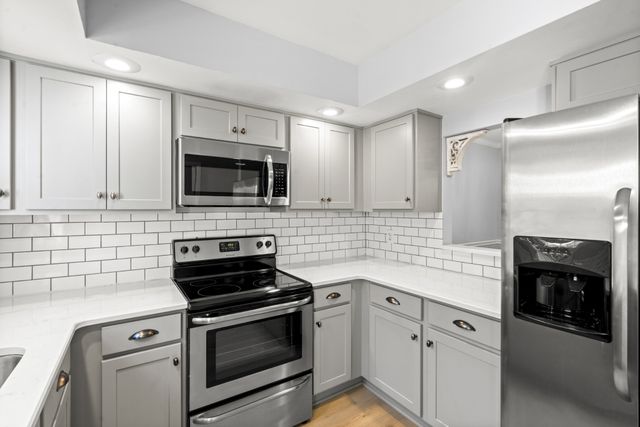 222 Brattlesboro Pl, Nashville, TN 37204
