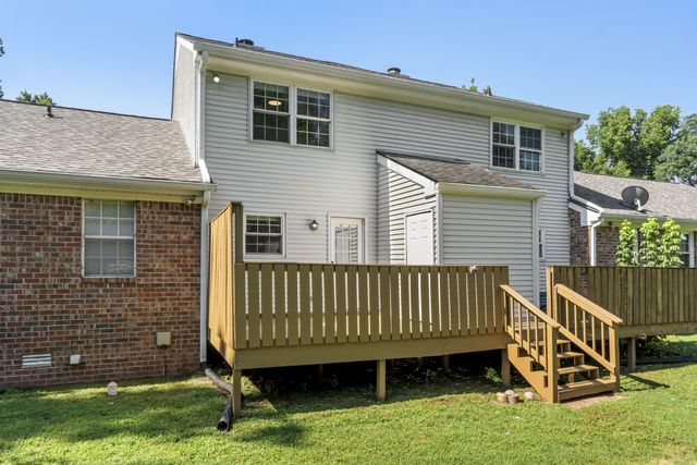 222 Brattlesboro Pl, Nashville, TN 37204