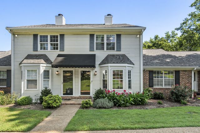 222 Brattlesboro Pl, Nashville, TN 37204