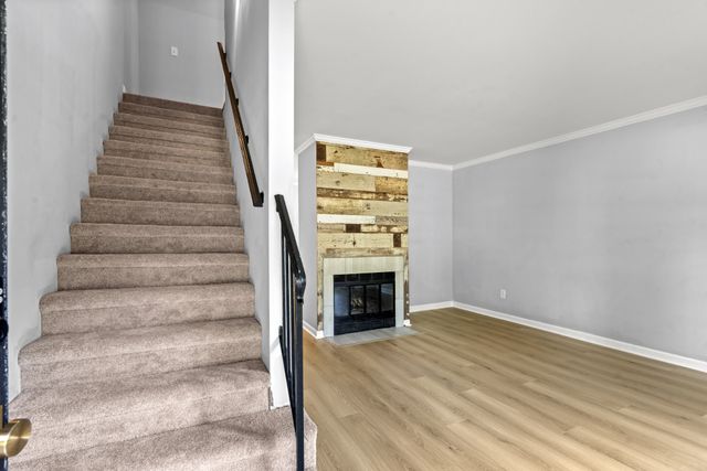 222 Brattlesboro Pl, Nashville, TN 37204
