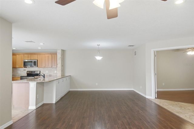 13012 AUBURN COVE LN, Orlando, FL 32828