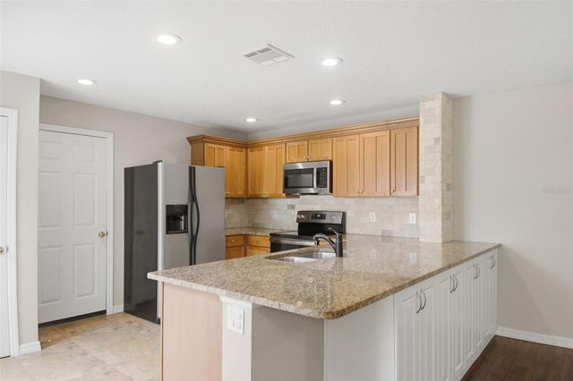 13012 AUBURN COVE LN, Orlando, FL 32828