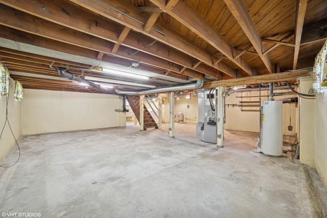 207 Meadowlark Drive, Trail Creek, IN 46360