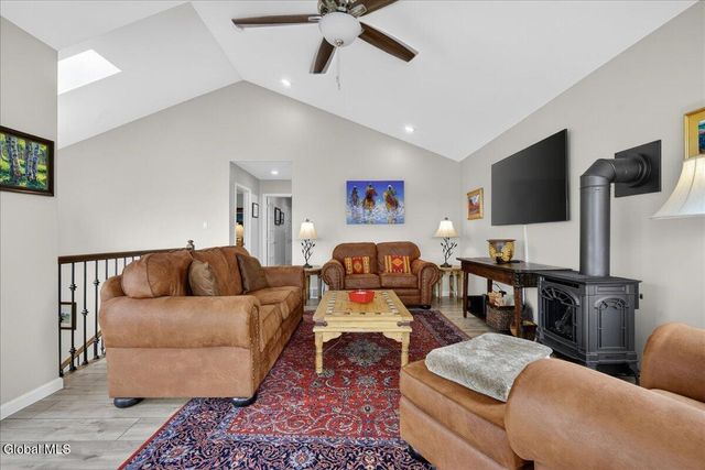 1316 Nys Rt 9P, Saratoga, NY 12866