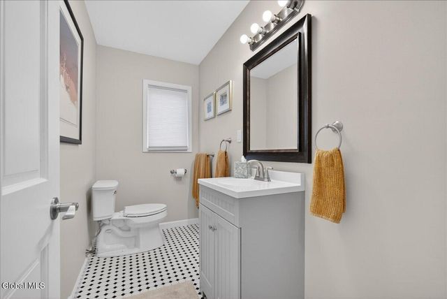 1316 Nys Rt 9P, Saratoga, NY 12866